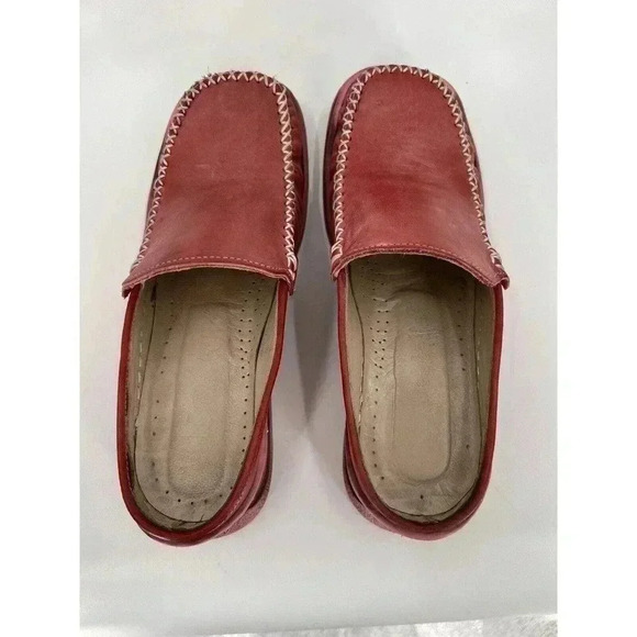 BESTELLO PAPILLON RED SLIDE ON MULE EXCELLENT CONDITION SIZE EU 37 US 6.5 UK 4.5 - Picture 4 of 9